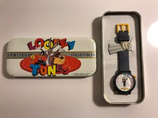 Vintage Daffy Duck Looney Tunes Armitron Watch W/tin Box