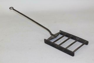A Very Rare 18th C Wrought Iron Long Handle Broiler Or Gridiron In Old Surface