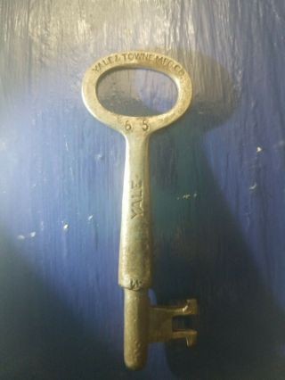 Antique Vintage Yale & Towne Mfg Co Skeleton Key 65,  Solid Steel Barrell