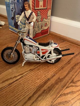 Vintage 1973 Evel Knievel Stunt Cycle 1st Edition - Complete/works - w/Cane - RARE 2