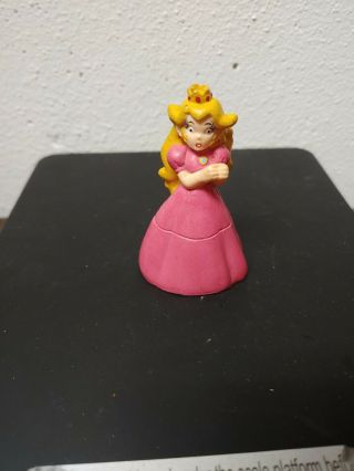 Princess Peach Mario Bros.  Pvc Applause Figurine 1989 Nintendo Rare