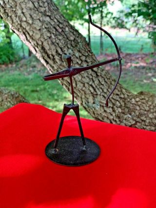 Vintage Cast Iron Wrought Black Metal Bow & Arrow Archery Statue Figure ❤️sj17j