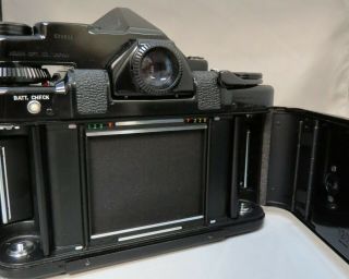 Rare PENTAX 6x7 67 TTL MLU w/ 105mm f2.  4 Lens Film 5