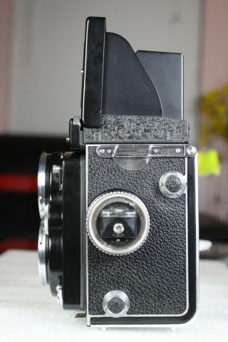 RARE -,  EX - Vintage Rolleiflex 2.  8 E TLR camera & Carl Zeiss 80/2.  8 Planar 4