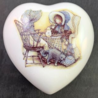 Vintage Holly Hobby Jewelry Trinket Box Heart Shape Porcelain