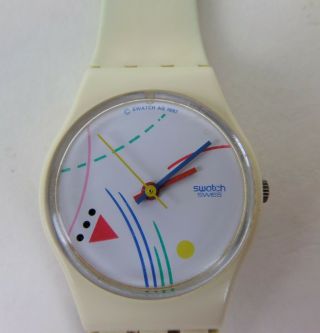 1987 Swatch Quartz Watch In Case Off White Abstract Design Non