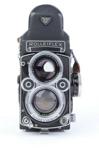 RARE Rolleiflex 2.  8F Non Metered TLR w/ Planar 80mm f2.  8 W/ Eye Level CLA ' d M 2