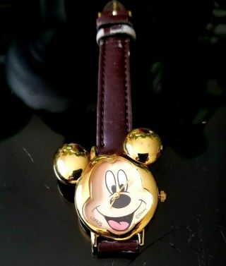 Vintage Lorus Mickey Mouse Face Analog Watch Rrs98ax
