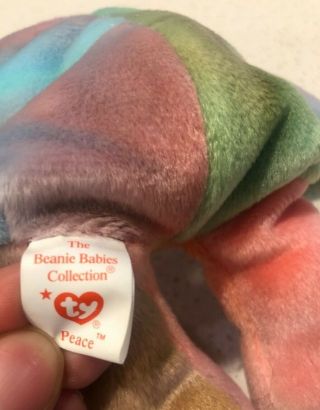 1996 Ty Beanie Baby,  Peace Retired and rare Beanie,  still with tags 5