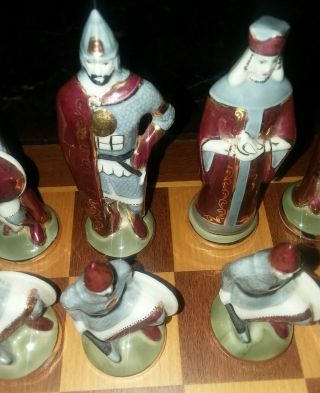 VERY RARE VINTAGE RUSSIAN PORCELAIN CHESS SET BATTLE ON THE ICE 4