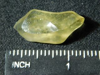 A Rare and 100 Natural Smoky Libyan Desert Glass From Egypt 4.  44gr 3