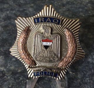 Iraq/ Iraqi Police Metal Chest Pin Badge.  Rare شرطة العراق