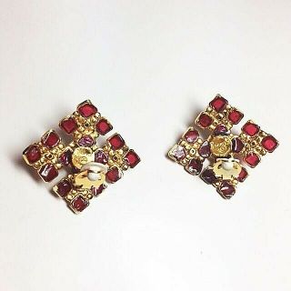 Authentic RARE CHANEL 1970s Vintage Red and Pearl Gripoix Crystal Clip Earrings 4
