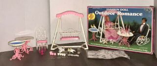 Incomplete 1985 Arco Fashion Doll Outdoor Romance Play Set For Barbie 80 