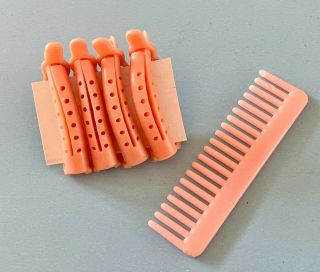 Vintage Doll Accessories: Madame Alexander Cissy Curlers & Comb