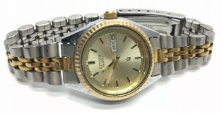 Citizen Quartz Silver Tone Gold Tone 6000 - 075692 Wrist Watch