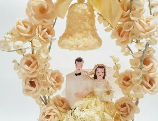 Vintage Wedding Cake Topper 1950 ' s Bride & Groom Bell Lace Flowers MCM Kitsch 3