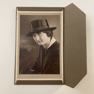 Antique Tri - Fold Photograph Cabinet Card Woman Hat Long Beach Ca Id Reardon