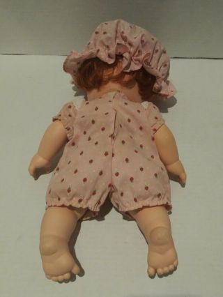 Vintage American Greetings 1982 Strawberry Shortcake Baby Doll Blow A Kiss 2