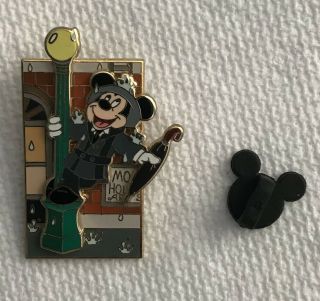 Disney Pin Mickey Mouse Singin’ In The Rain Great Movie Ride Movie Moments Rare