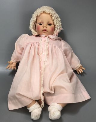 Vintage 1966 Madame Alexander 18” Victoria Baby Doll Pink Dress & Bonnet Aa