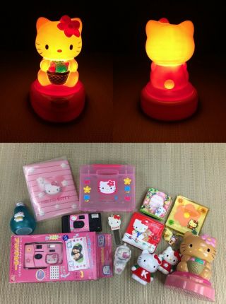 Rare Japanesevintage Sanrio Hello Kitty Goods Camera.  Wallet.  Light.  Figure Etc.  /m2