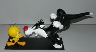 Extremely Rare Looney Tunes Tweety Stops Sylvester Demons & Merveilles Statue