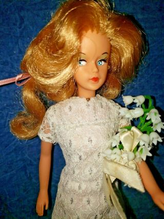 Vintage American Character Tressy Long Grow Hair Blond Blue Eye Doll Woven Purse