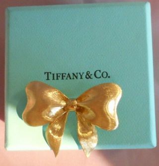 Rare Tiffany & Co Rare 18k 750 Yellow Gold Bow Brooch Pin Satin Finish