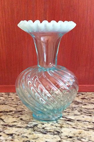 Rare Vtg Fenton Blue Art Glass Swirl Ribbed Vase Ruffled Opalescent Edge