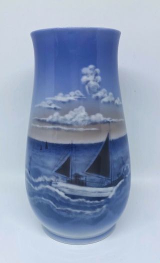 Copenhagen Porcelain Ship Vase Rare Vintage Bing & Grondahl 1302/6211 2