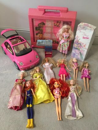 Vintage Mattel 1992 Barbie Fold & Fun House Plus Vw Beetle Car Dolls & More