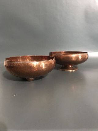 2x Vintage Arts And Crafts Hammered Copper Bowls Tripod & Pedestal Trinket Dish