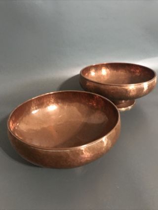 2x Vintage Arts And Crafts Hammered Copper Bowls Tripod & Pedestal Trinket Dish 3