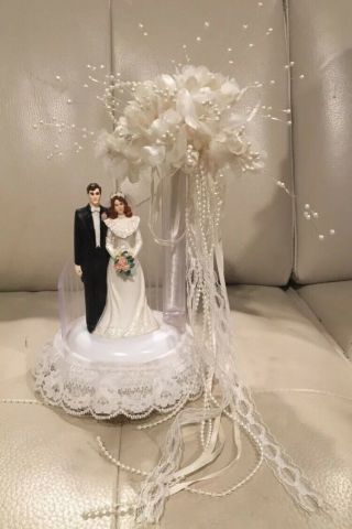 Vintage Wilton Bride & Groom Wedding Cake Topper 10.  5” Tall 1980’s