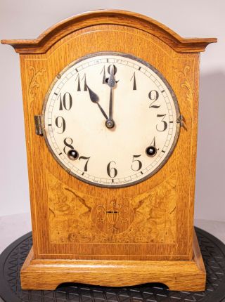 Early 20th Century American Wood Case Chiming Mantle Clock - Wm Gilbert