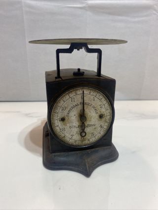 Vintage Universal Family Co.  Scale Black Metal Guilford,  Conn