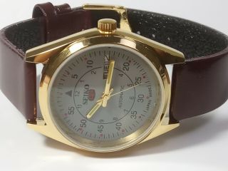 Vintage Seiko 5 Automatic Movement Day Date Dial Mens Analog Watch A133