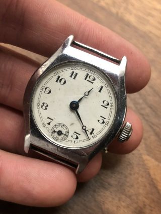 (128) Vintage Ww1 / Ww2 ? Military Style Gents Wristwatch