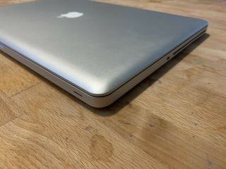 MacBook Pro 17 