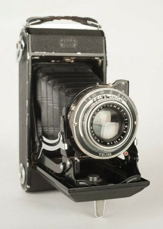 Antique Zeiss Ikon Nettar Camera 515/2 W/ Anstigmat11cm F4.  5 Lens 120 Film