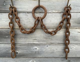 Antique Cast Iron Ring With Heavy - Duty Rusty Chain Length 77” Vintage Farm Tools