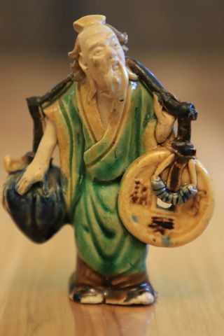 Vintage Shiwan Chinese Mudman Figurine,  4 " Tall Carrying Coin & Peach Or Fruit