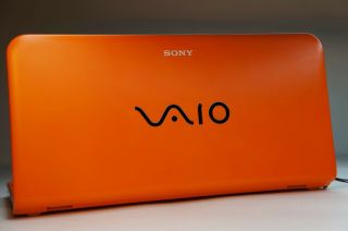 Sony Vaio P Orange (P115K/G),  Case.  Extra Rare Model 3