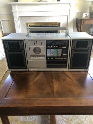 Sanyo C20 Boombox Turntable Cassette Radio Extremely Rare 80s