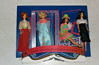 Rare 1970 Vintage Barbie Store Display 4 Dolls Barbie Stacey Fashion Boutique