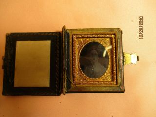 Small Antique Tintype Photo In A Unusual Union Case Woman