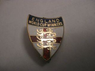 Rare Old 1966 England Football Association World Cup Win Enamel Brooch Pin Badge