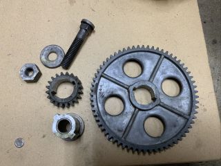 Atlas Craftsman 10 " 12 " Lathe 64 And 20 Tooth Change Gear Set Gears
