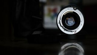 Contax Carl Zeiss planar 35mm f2 Lens Black for G1 G2 Rare 5